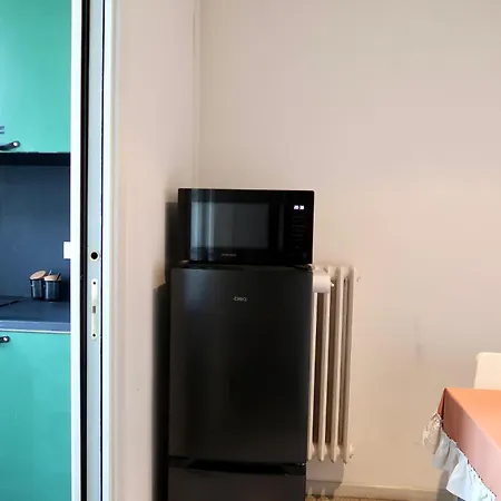 Bright And Spacious Esthers H 住宿加早餐酒店